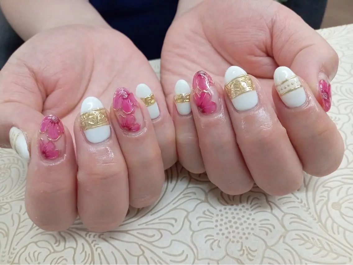 ネイル フラワーネイル precious nail  roomのネイルデザイン