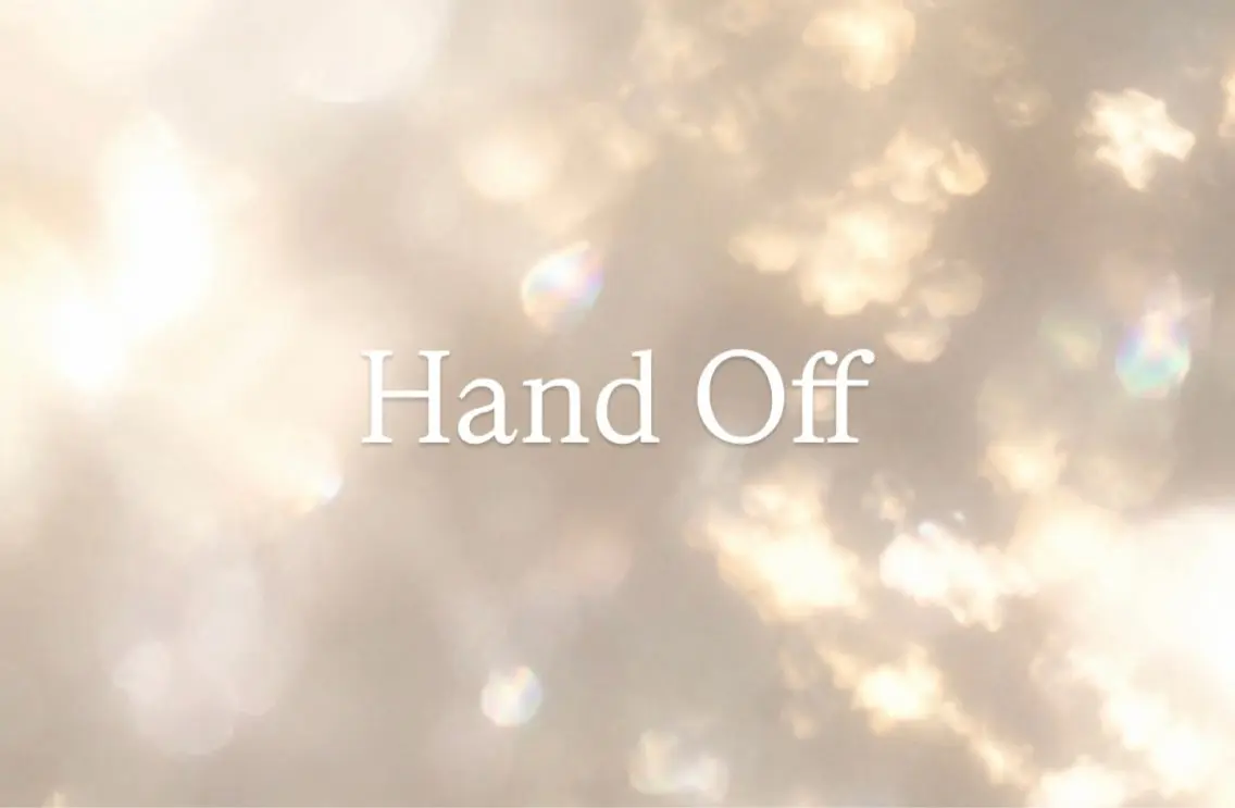 【オフのみ】Hand Offの写真