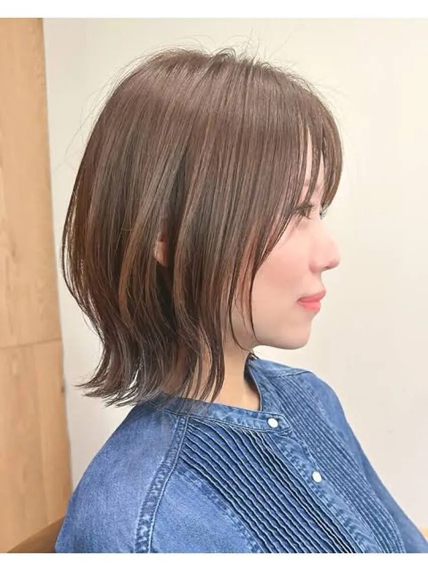 ミディアム 杉野 凜のヘアスタイル