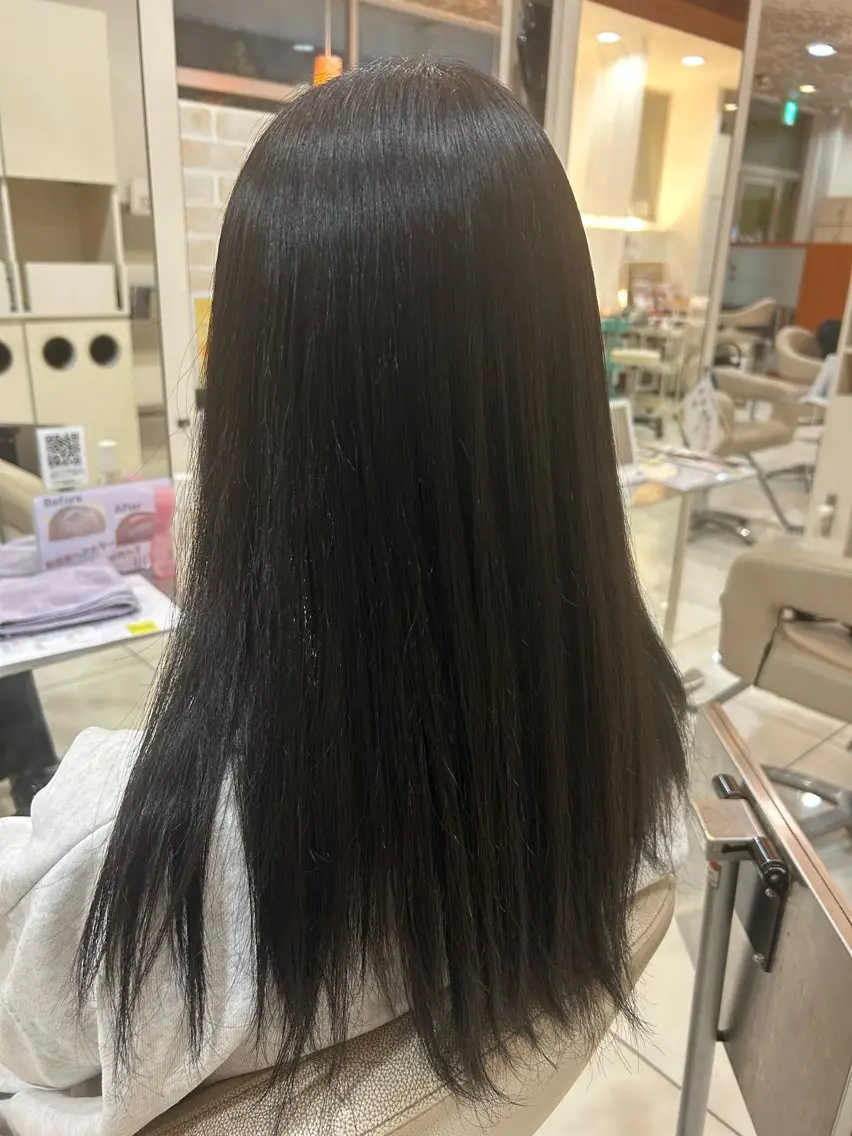 ロング カラー ヘアカラー 宮ヶ野 由樹のヘアスタイル
