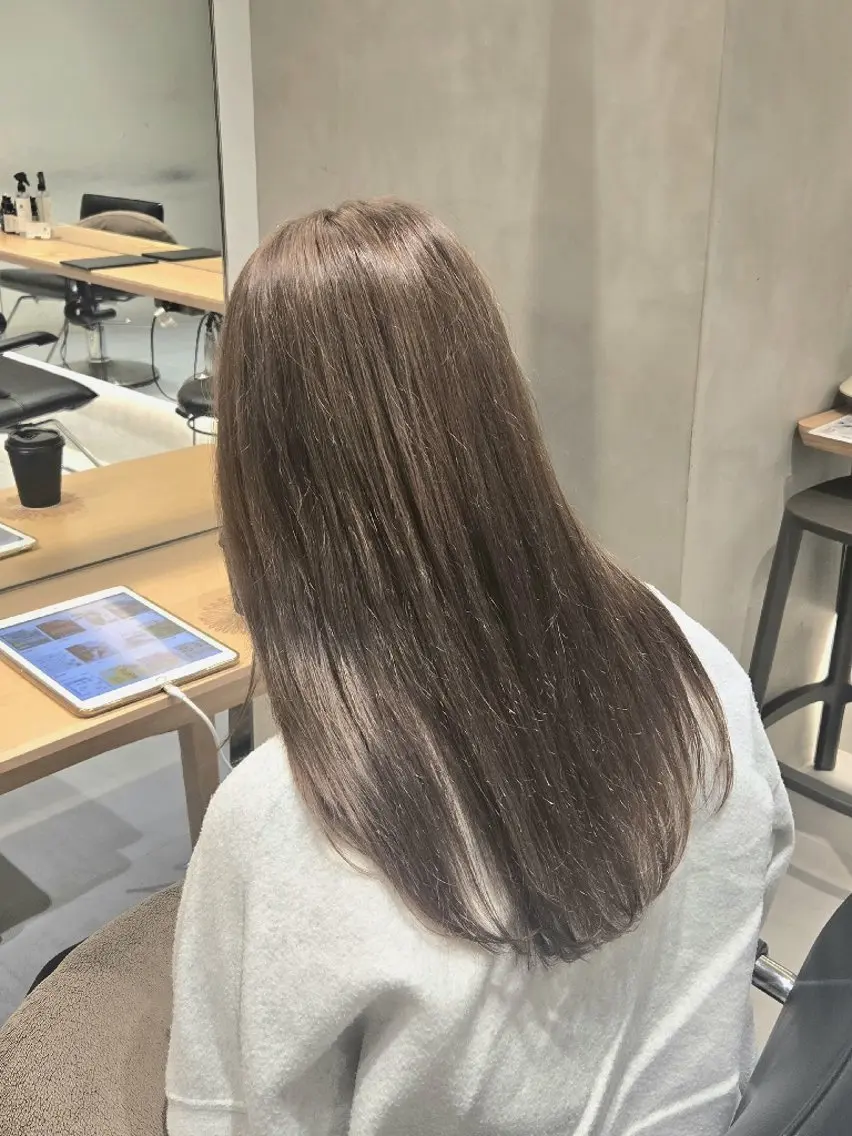 カラー セミロング ヘアカラー natural hair 🌿あかりのヘアスタイル
