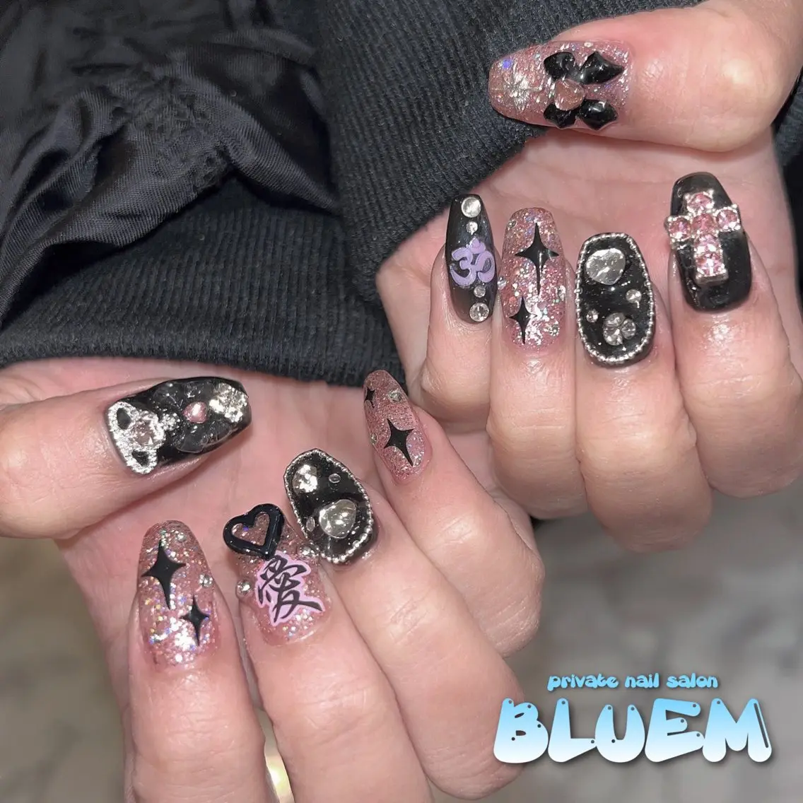 ネイル ハンドネイル BLUEM なな🐶のネイルデザイン