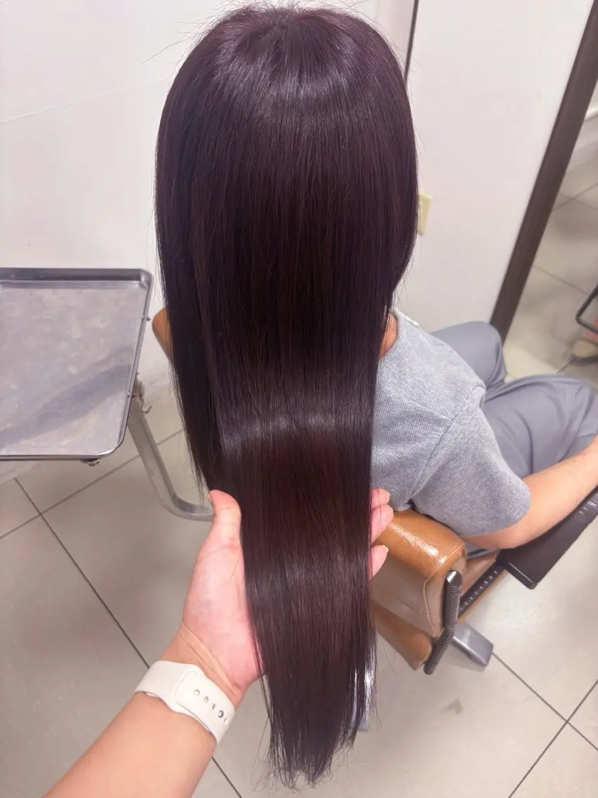 セミロング カラー ボルドーカラー ヘアカラー 頭皮×髪質改善 透明感カラー💎中村のヘアスタイル
