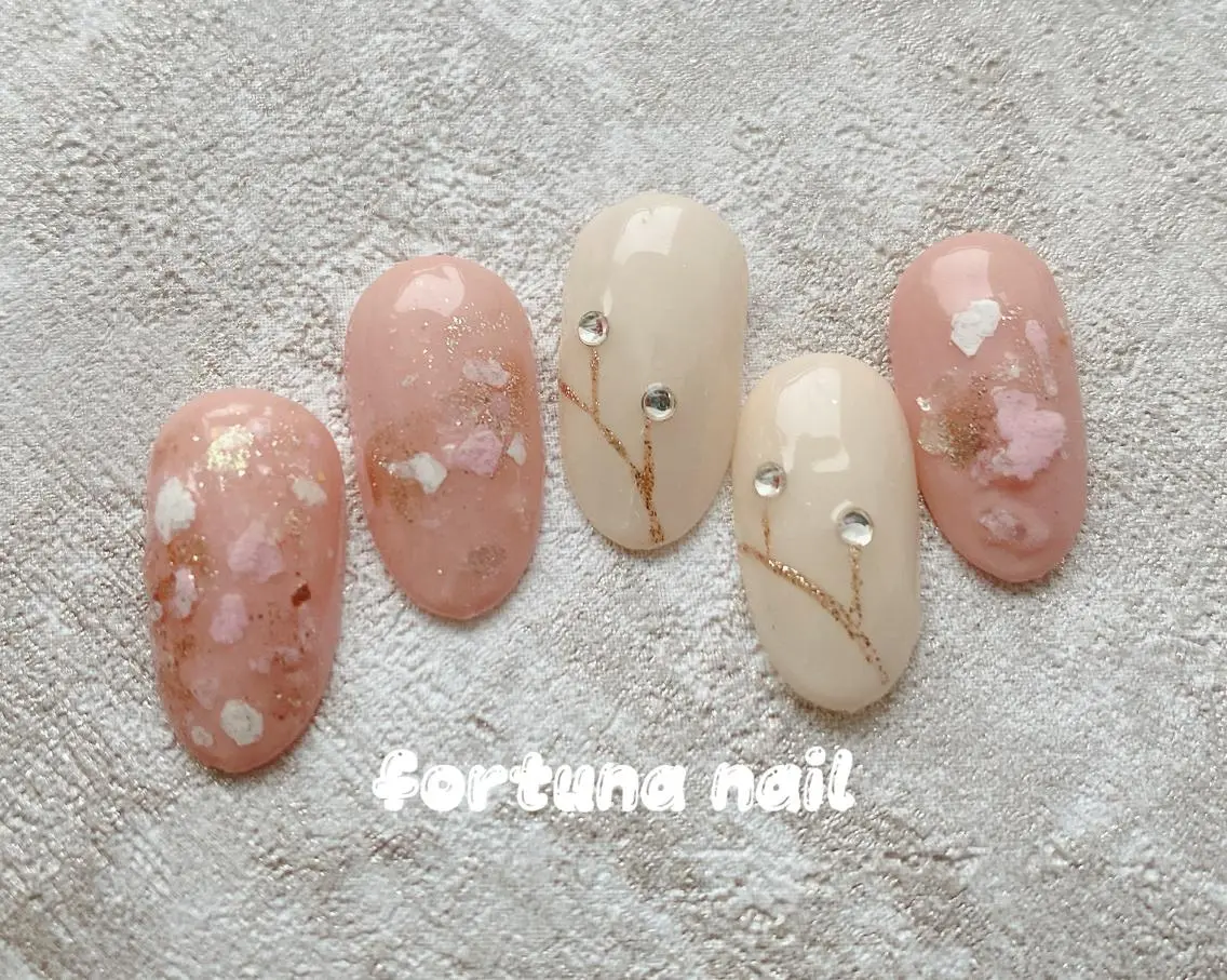ネイル Nail •Head スパFortunaのネイルデザイン