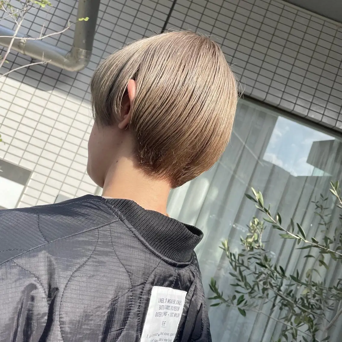 ショート カラー ハイトーンカラー fio マナミのヘアスタイル