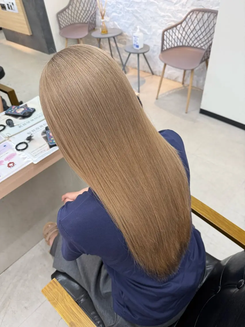 ロング 【ALEAP】 𝐇𝐀𝐊𝐔のヘアスタイル