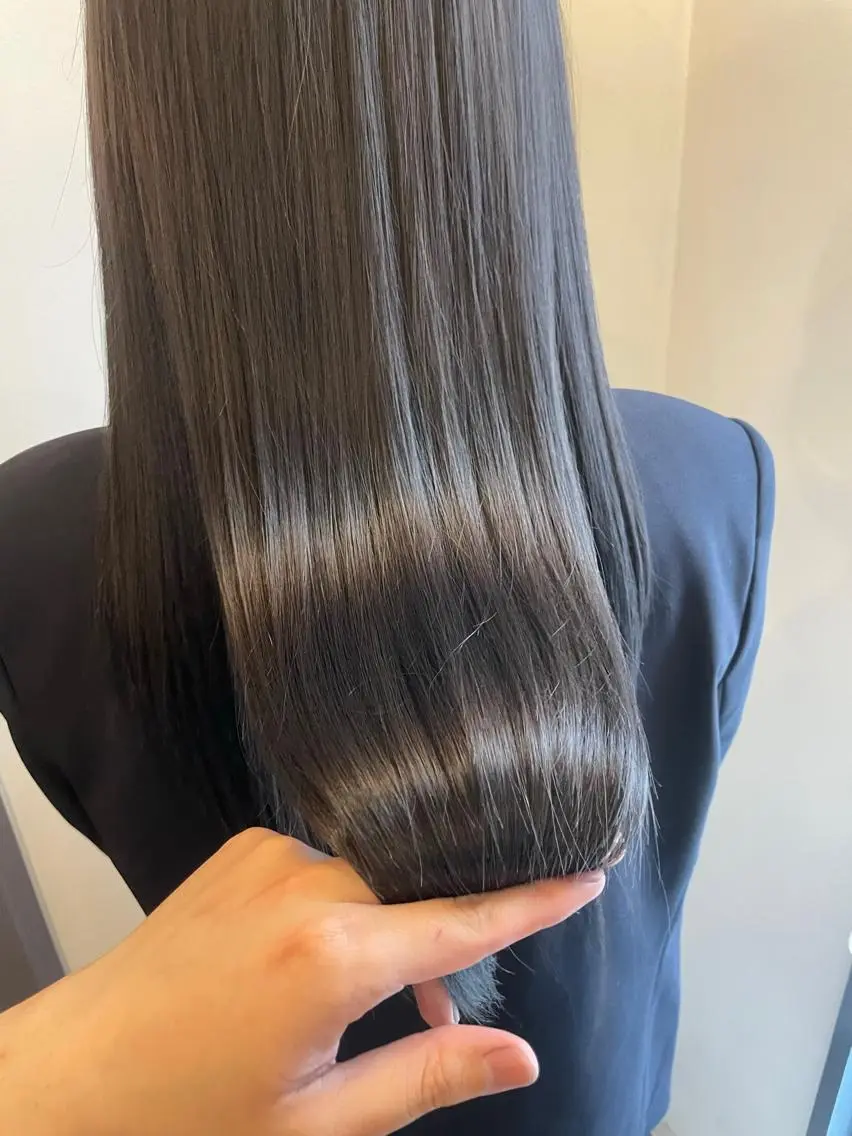 カット+透け感カラー+髪質改善ヘアエステの写真