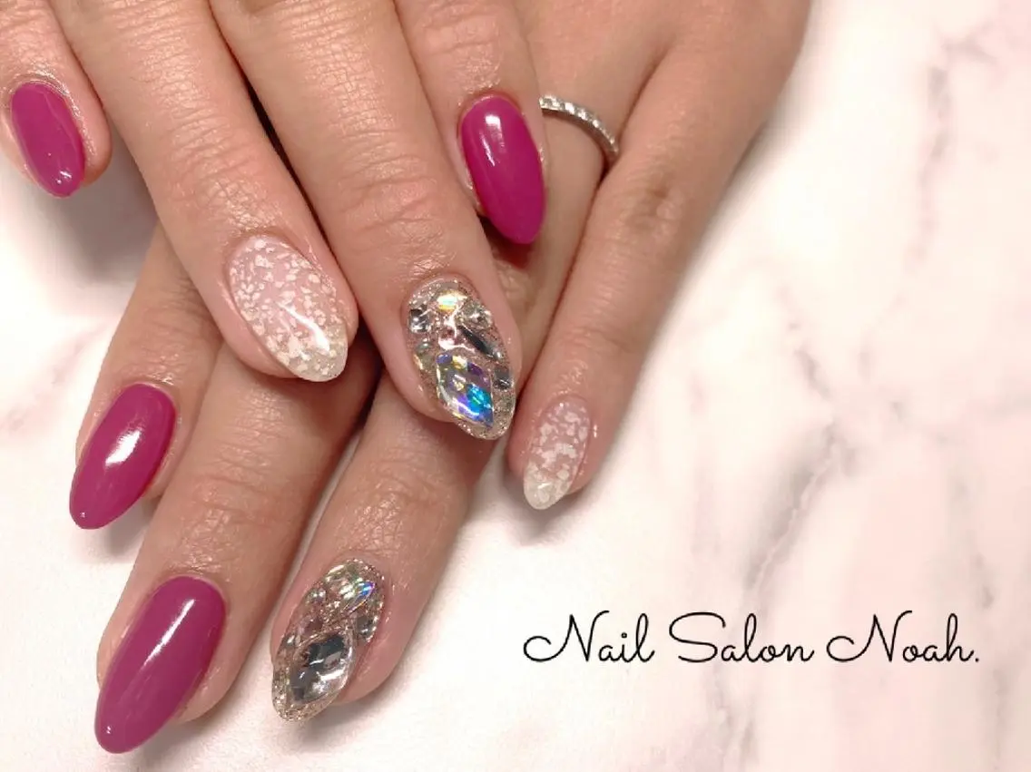 ネイル ストーンネイル ハンドネイル Nail Salon Noah.のネイルデザイン