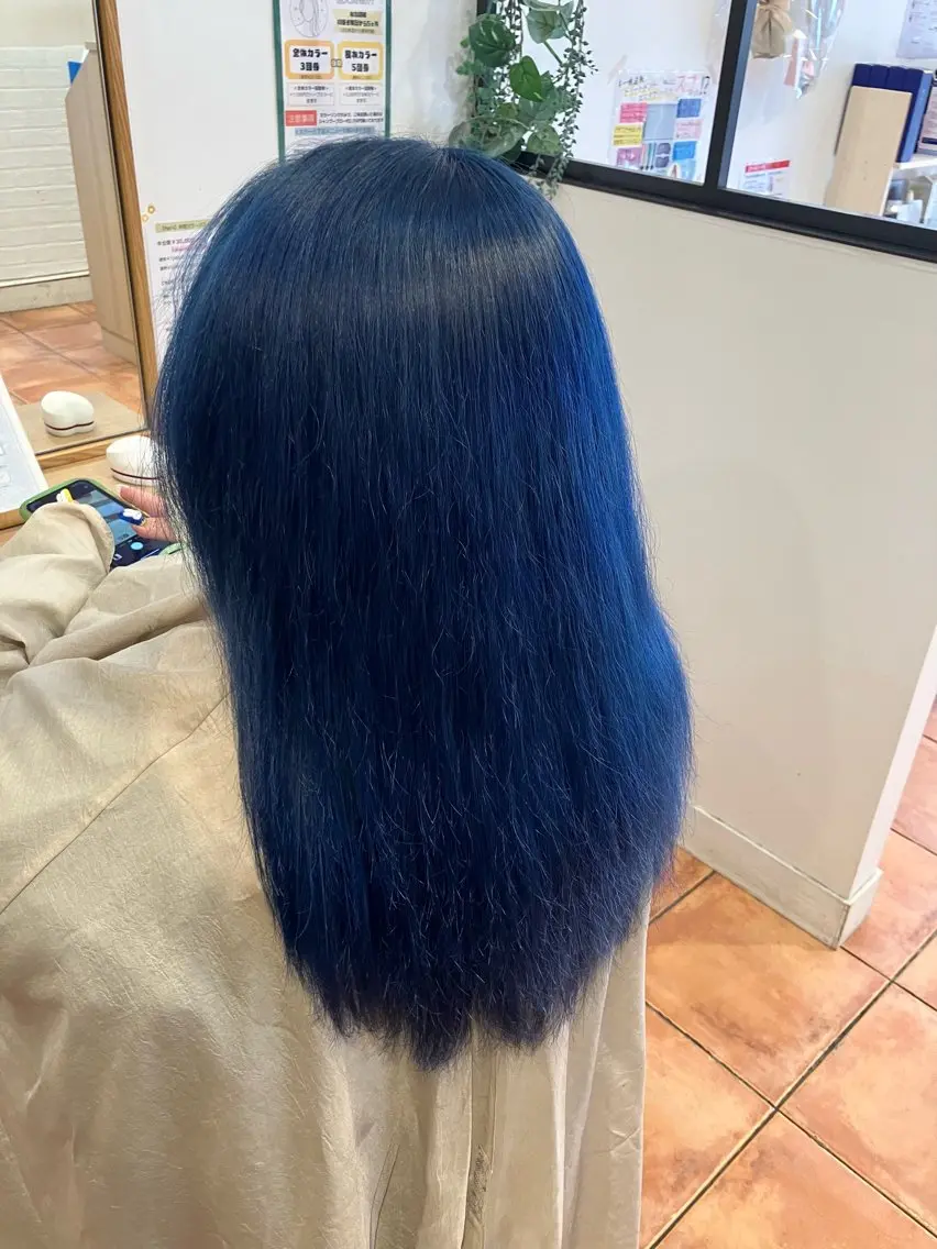 セミロング ヘアカラー トリートメント 横山 麻衣子のヘアスタイル