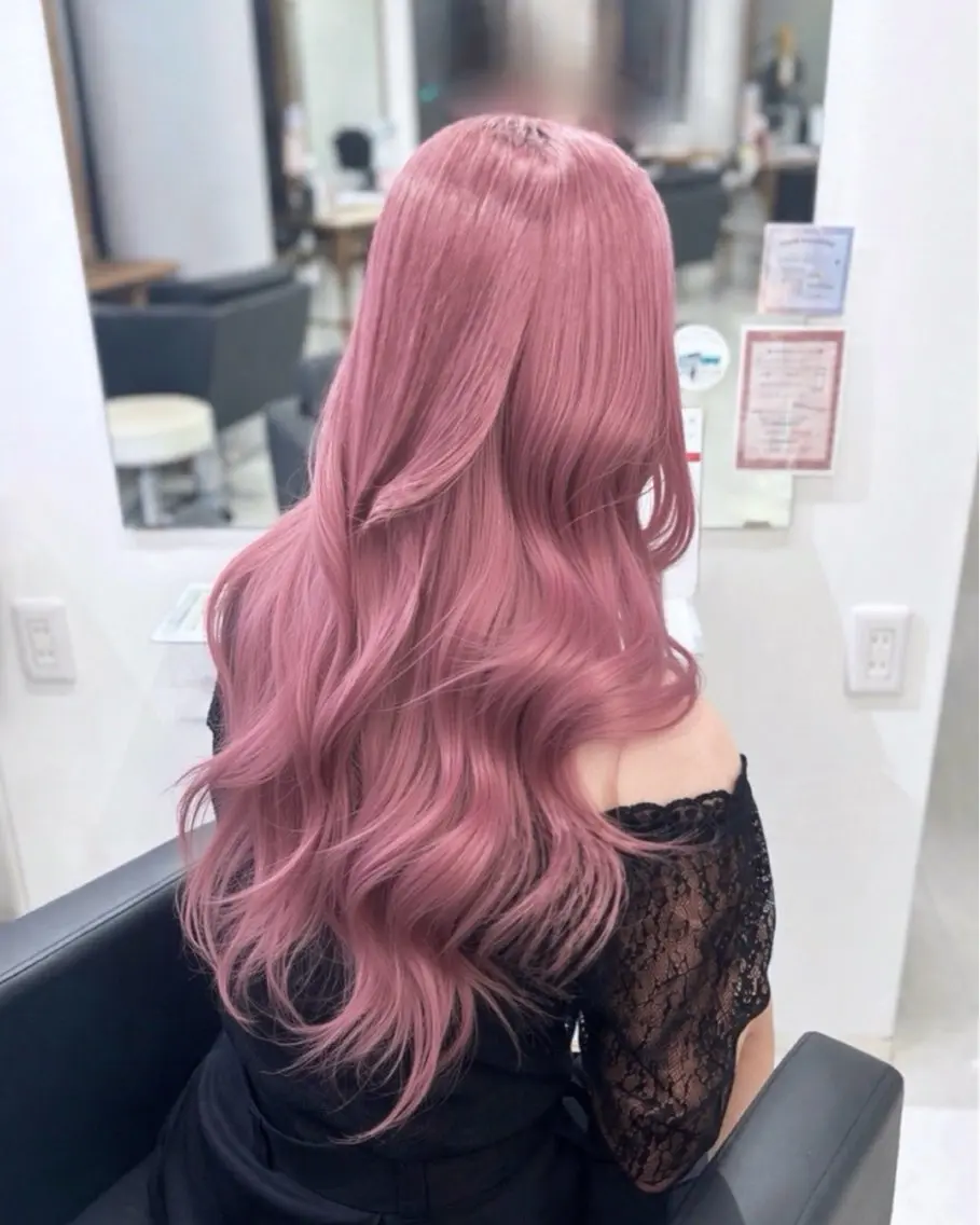 セミロング カラー ヘアカラー 🖤ハイトーンカラ ー🖤/ここなのヘアスタイル