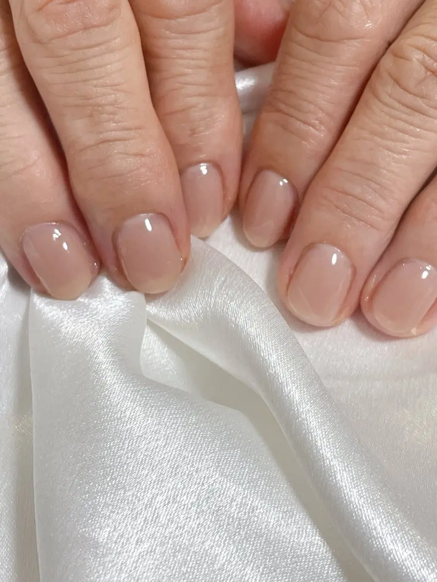 ネイル オーロラネイル フットネイル フレンチネイル ジェルネイル マグネットネイル ハンドネイル mogunail &blowのネイルデザイン