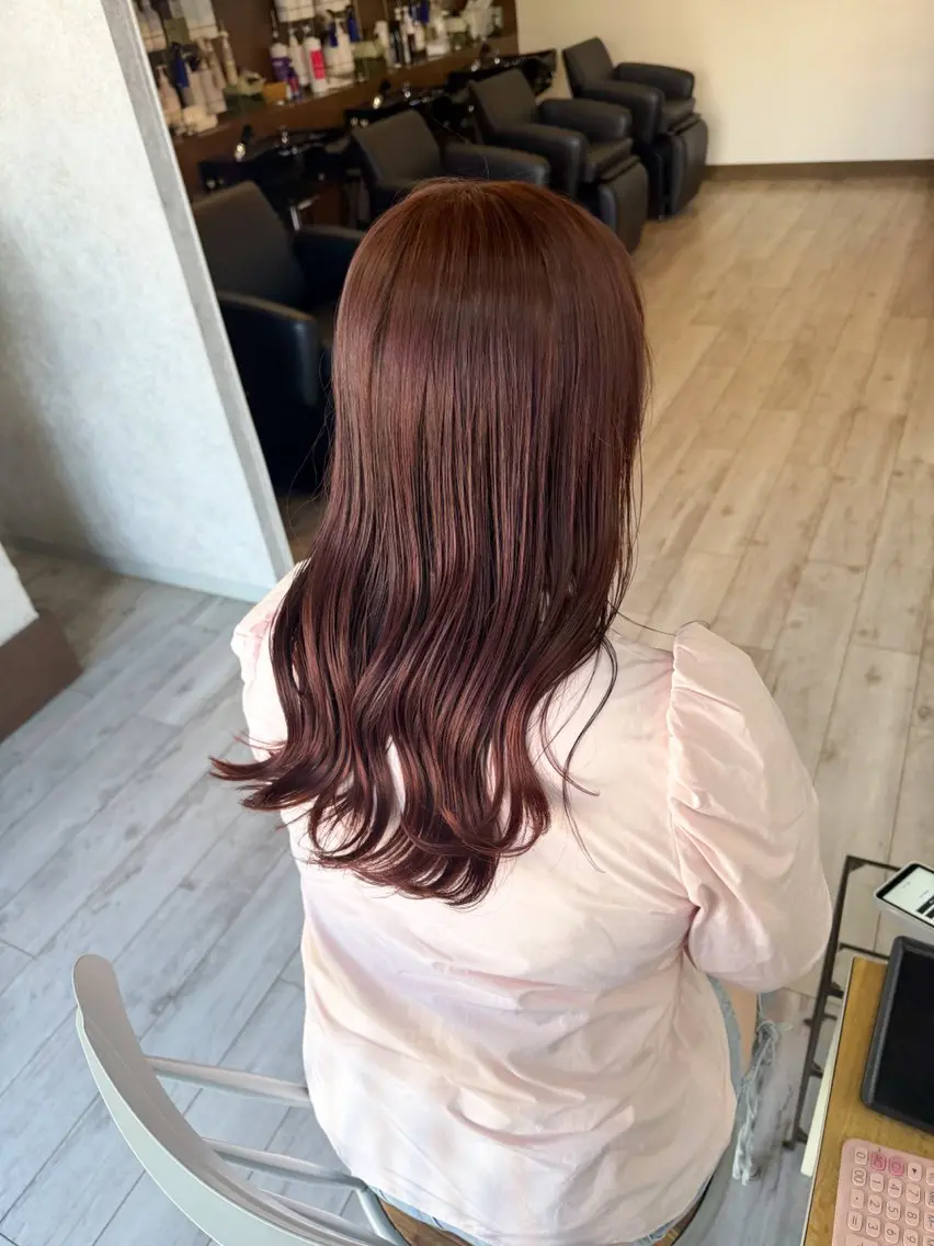 セミロング カラー ブラウンカラー ピンクカラー ピンクブラウン カット ヘアカラー イワタ マハ/ minim hairのヘアスタイル