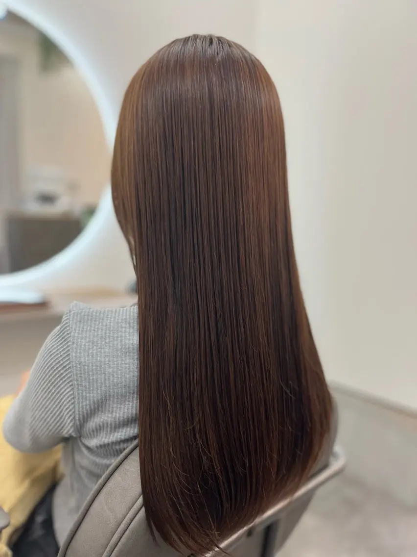 ロング カラー 下野 悠也のヘアスタイル