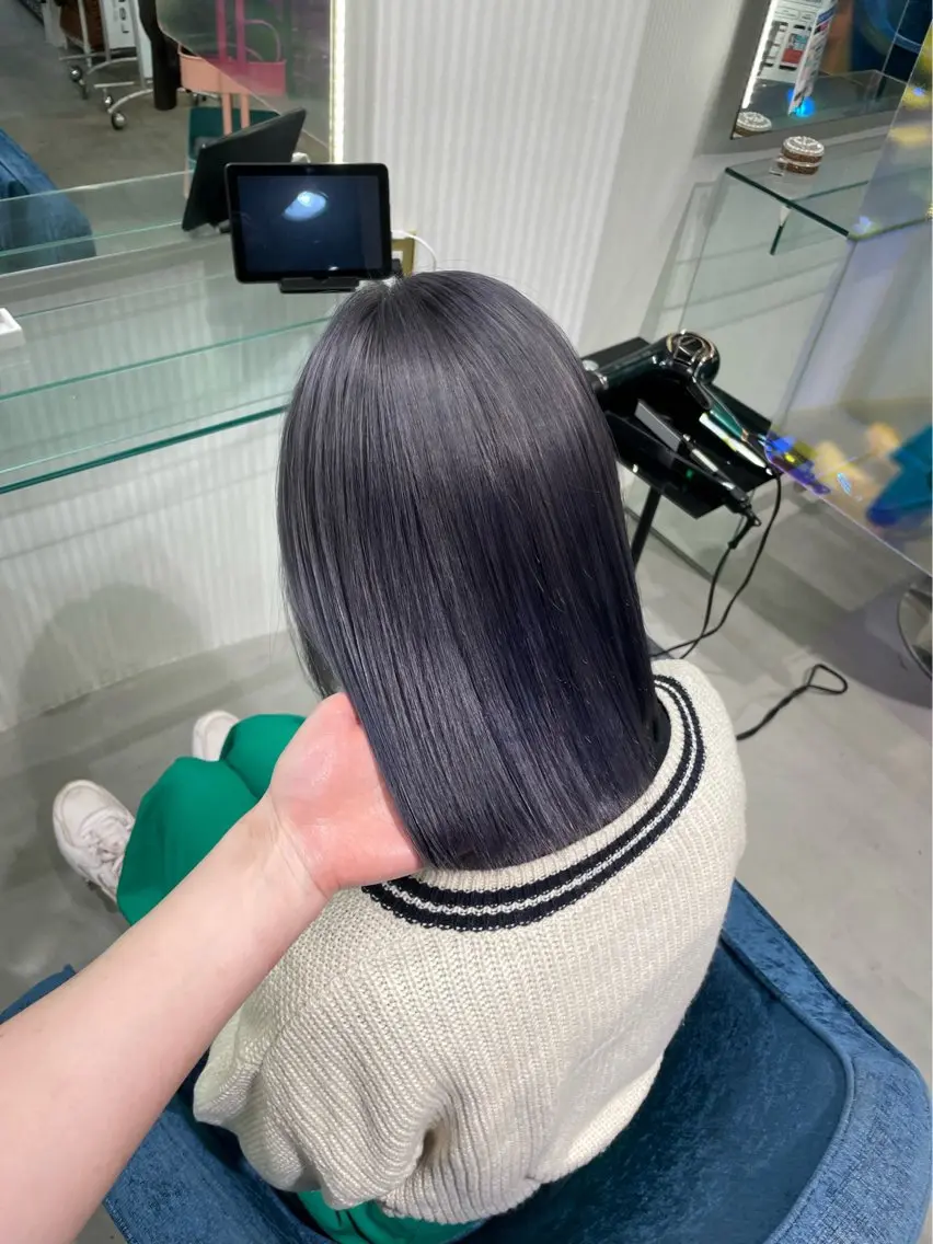 ミディアム カラー 安井まゆ _Box mico.のヘアスタイル