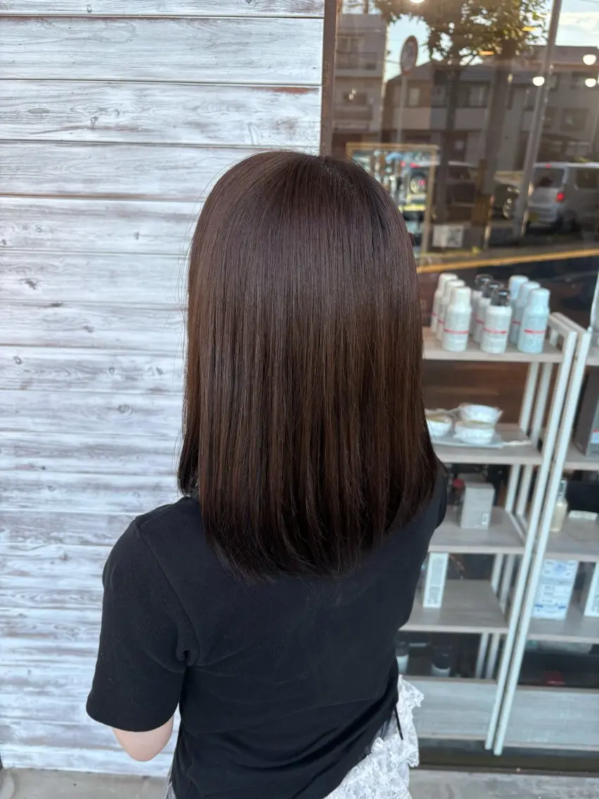 カラー アッシュ アッシュグレー アッシュグレージュ 透明感カラー グレージュ ヘアカラー トリートメント 森田 美海のヘアスタイル