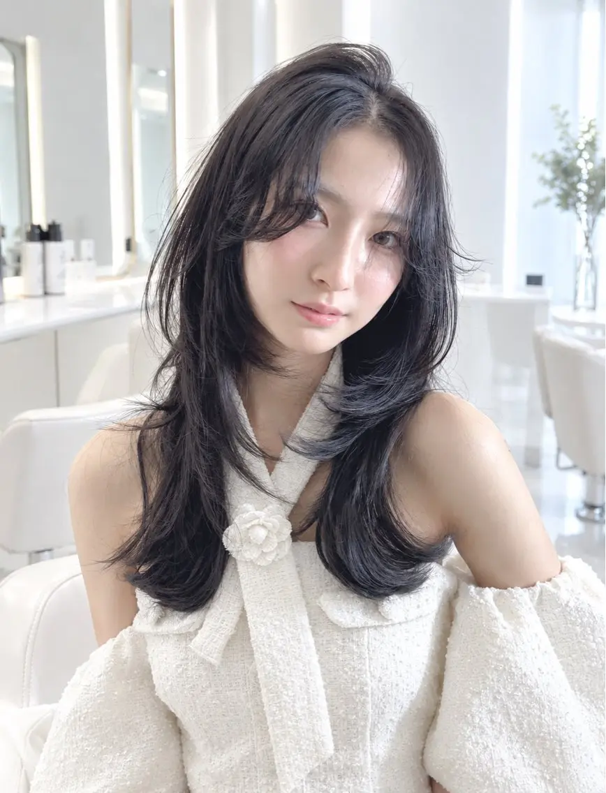 セミロング カラー ハイレイヤー レイヤーカット ユウキ/レイヤー 透明感ベージュのヘアスタイル