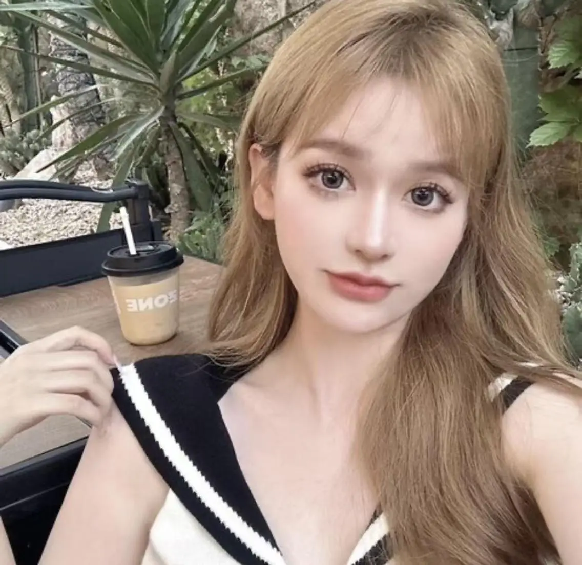 🌍✨ 【LED追加可♪】SNS人気ワンホン欧米超濃密つけ放題★ コーティング付 ￥12,980 💫💖の写真