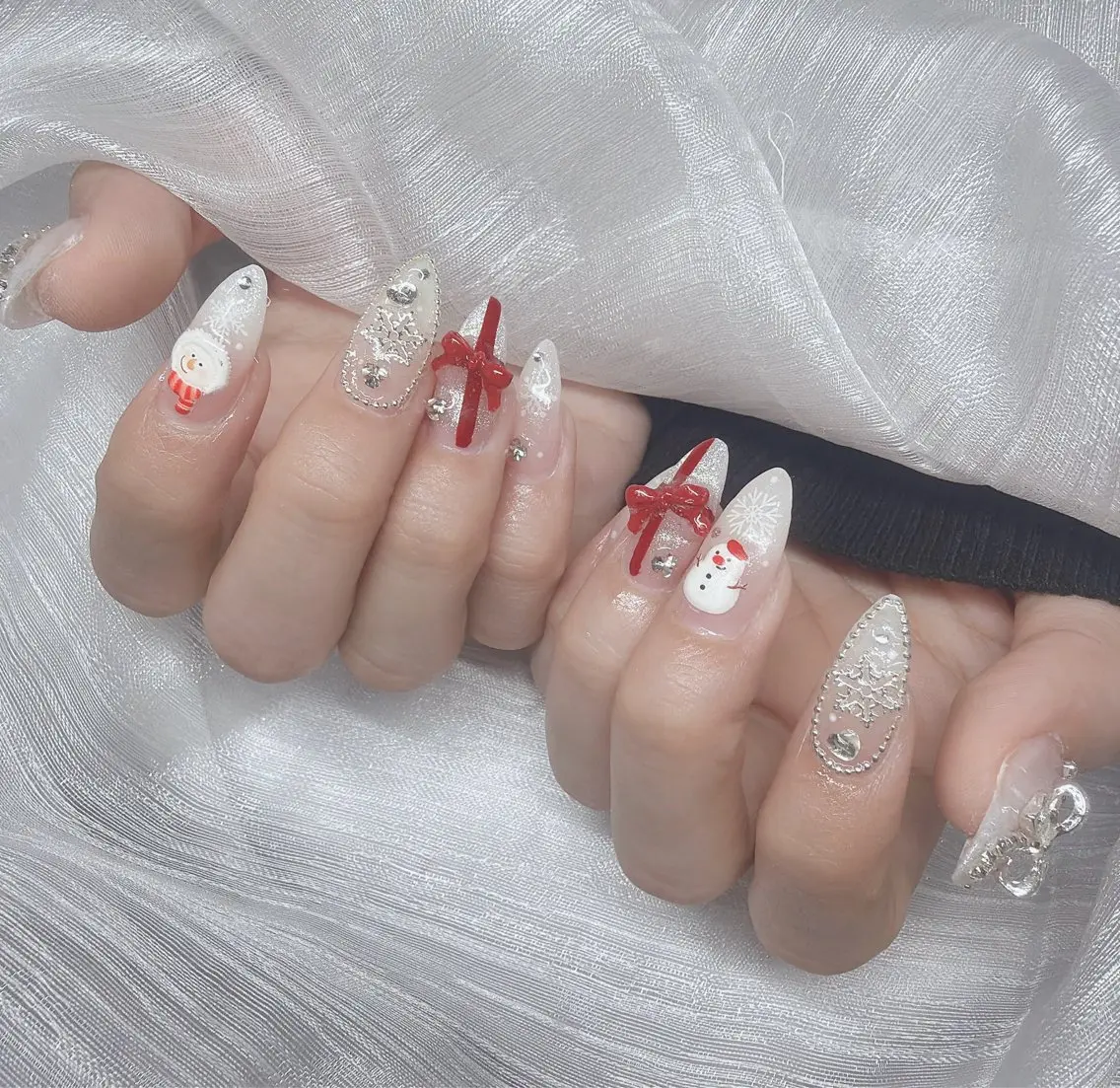 ネイル ハンドネイル Lee Nailsのネイルデザイン