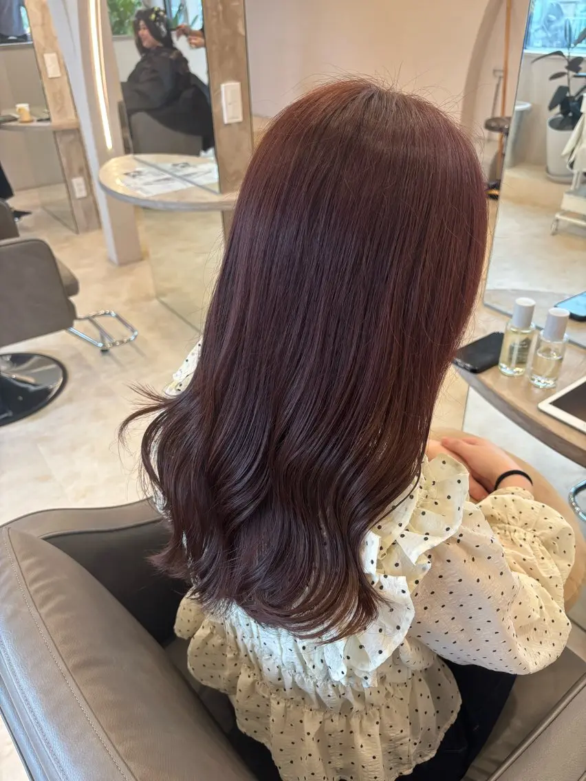 セミロング カラー ブリーチ ブラウンカラー ブリーチなしカラー ピンクカラー ピンクブラウン ヘアカラー トリートメント ハラダ ヒナミのヘアスタイル