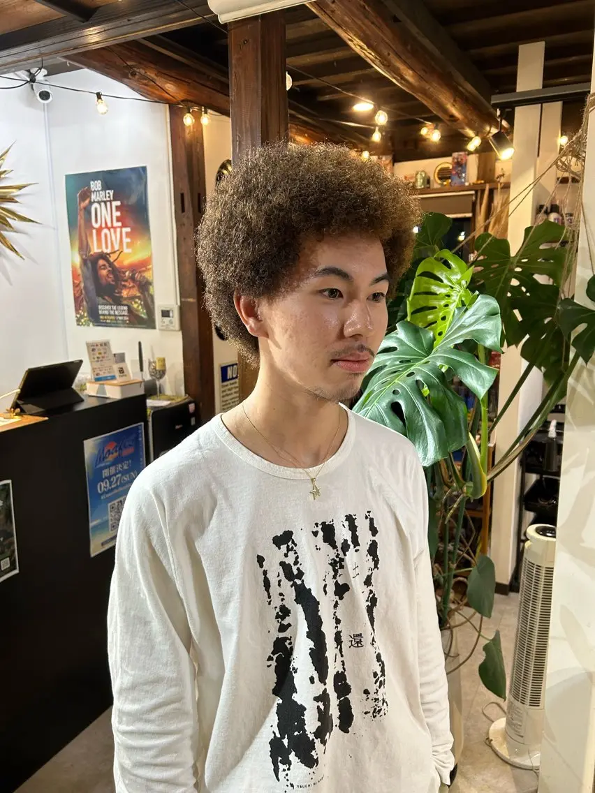 パーマ 久保 陵伽のヘアスタイル