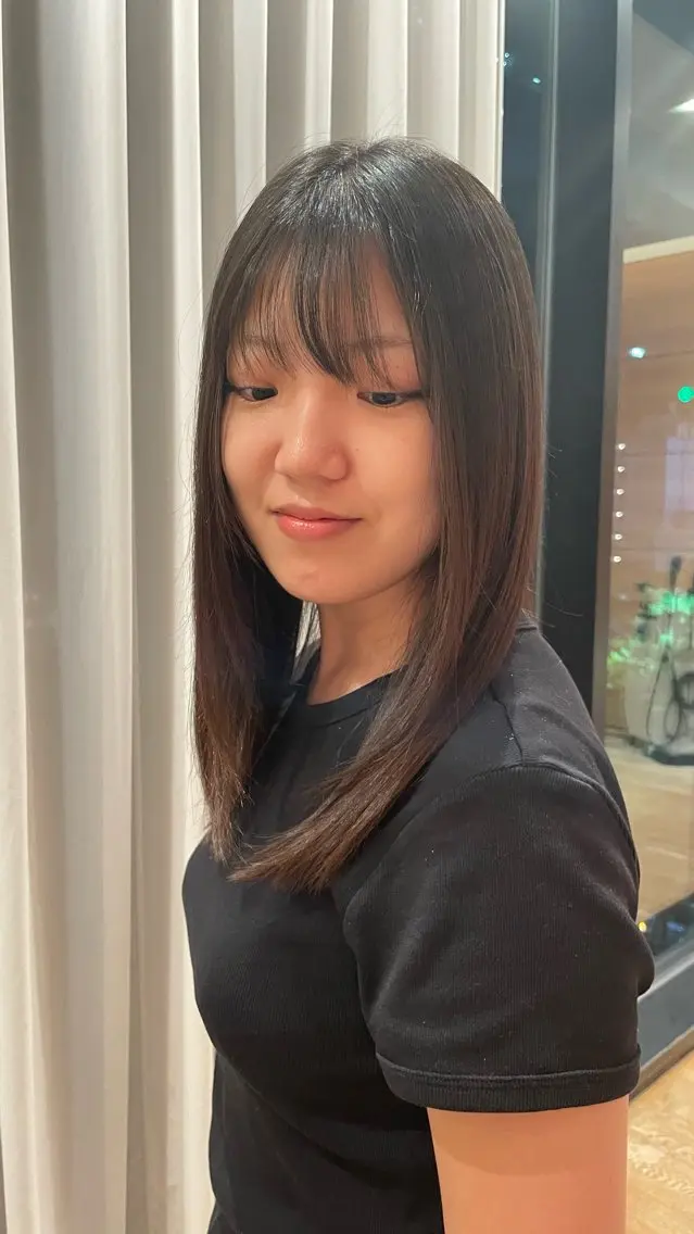 セミロング グランフロント/ボブ /レイヤー/谷口ゆみのヘアスタイル