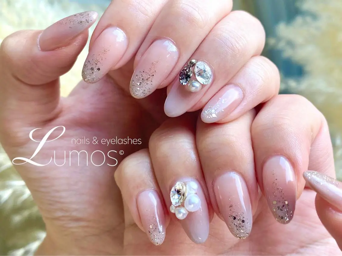 ネイル Lumos Asukaのネイルデザイン