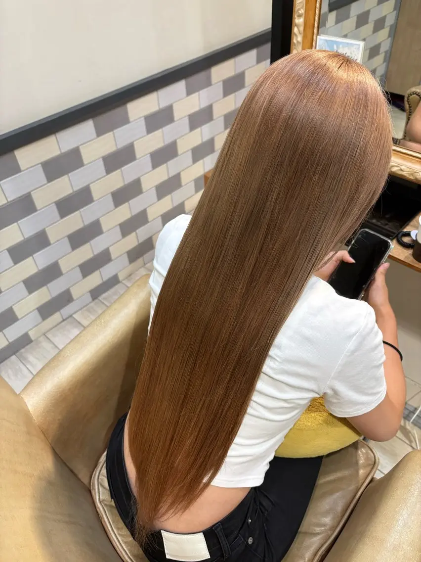 ロング カラー ブリーチ ロング ヘアカラー SUZUKIAIRI ブリーチ/艶髪カラーのヘアスタイル