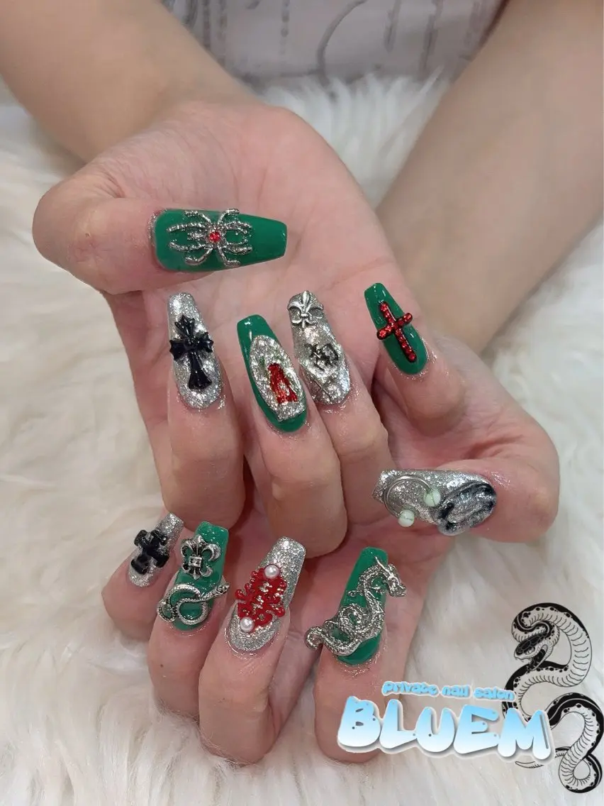 ネイル ハンドネイル BLUEM みおちのネイルデザイン