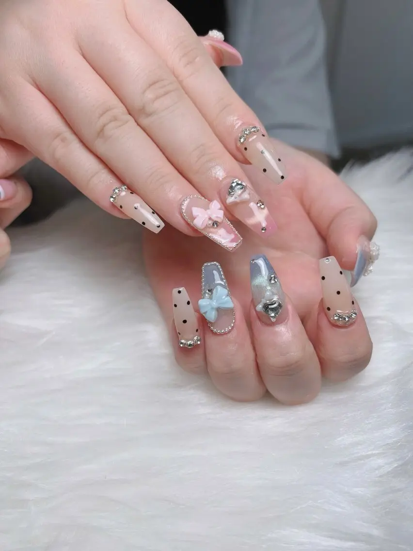 ネイル ハート 韓国ネイル 春ネイル 夏ネイル バレンタイン Sora nail 長さ出し専門店のネイルデザイン
