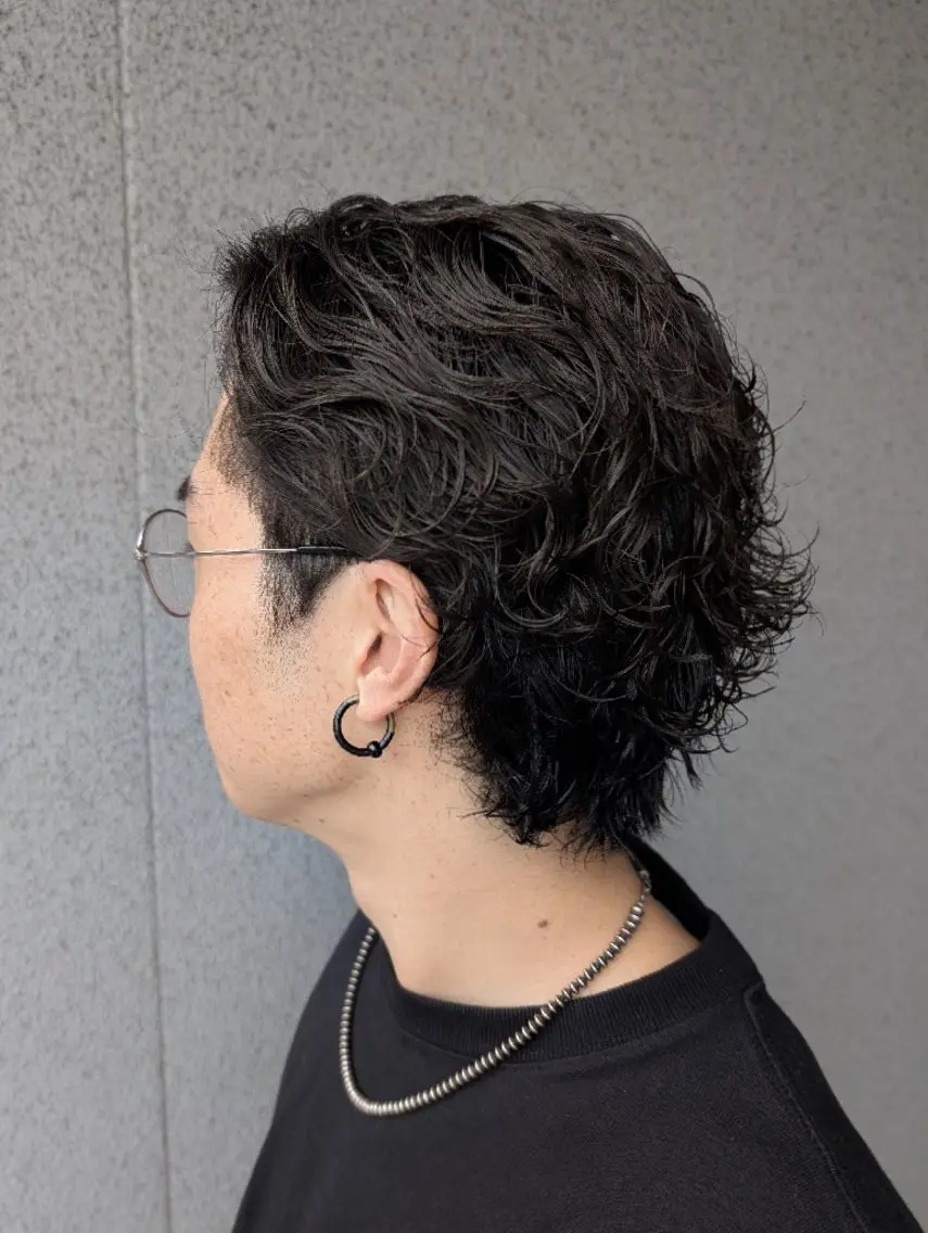 ショート パーマ メンズ オールバック メンズパーマ ヘアカラー パーマ トリートメント 河野日南/似合わせ/ メンズスタイルのヘアスタイル
