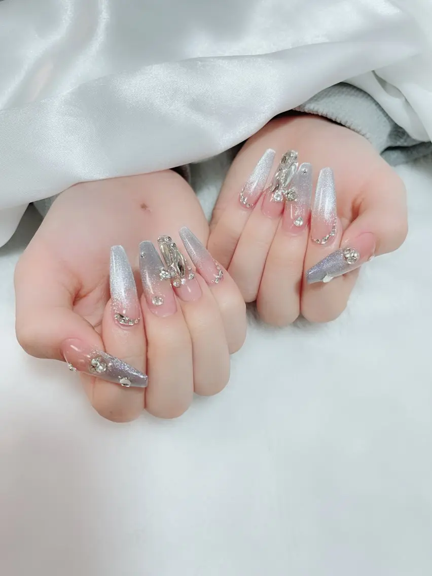 ネイル 持ち込み Amina nail salonのネイルデザイン
