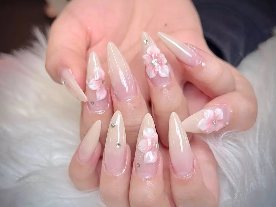 ネイル 持ち込み Nail Saitamaのネイルデザイン