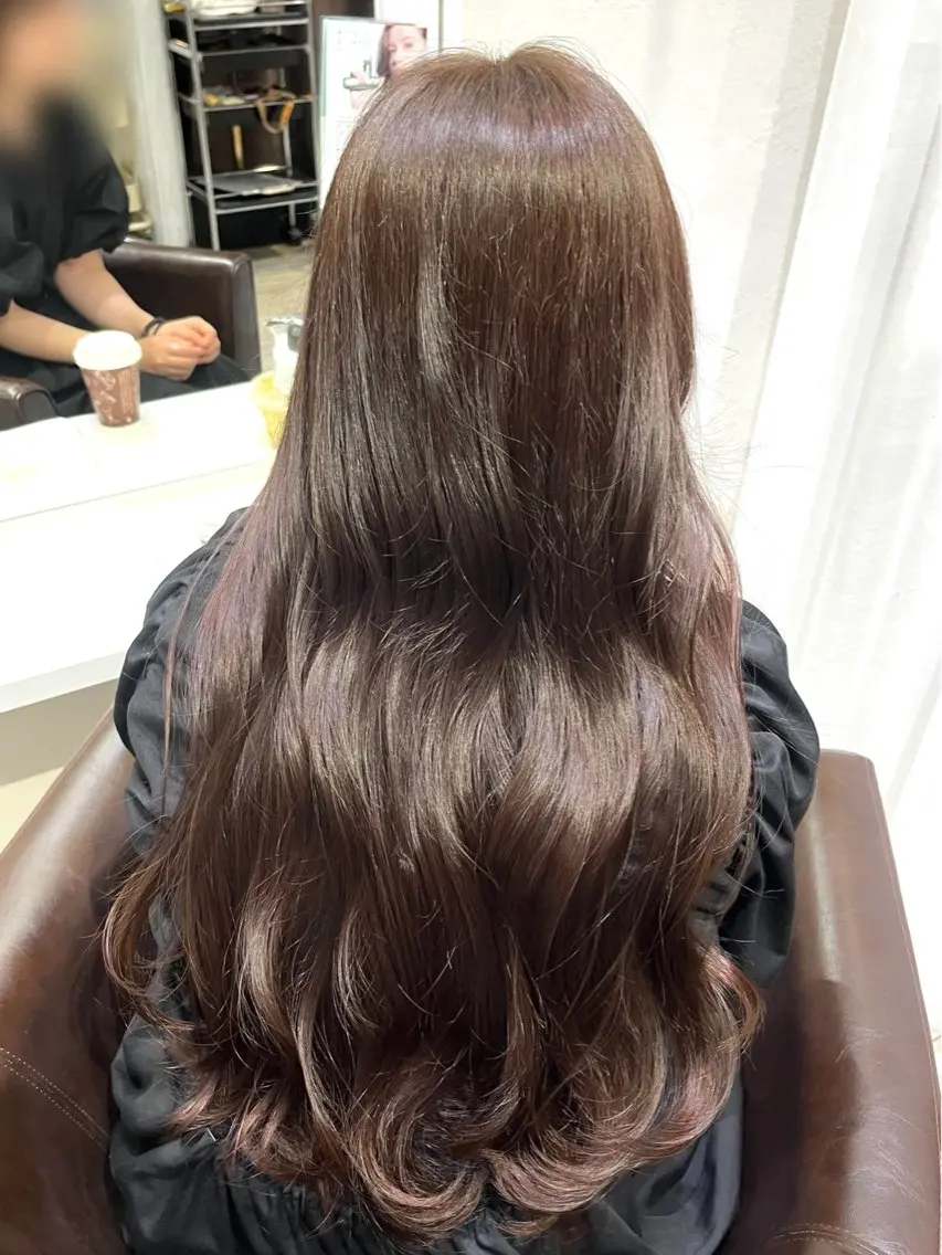 ロング カラー 福本 梓のヘアスタイル