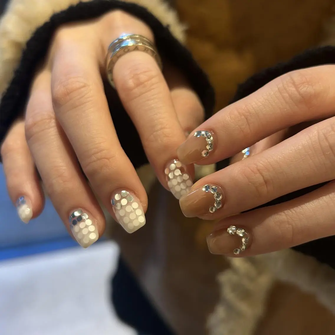 ネイル オーロラネイル ジェルネイル 氷ネイル・うるうるネイル 韓国ネイル ミラーネイル ハンドネイル nails TOKYOのネイルデザイン