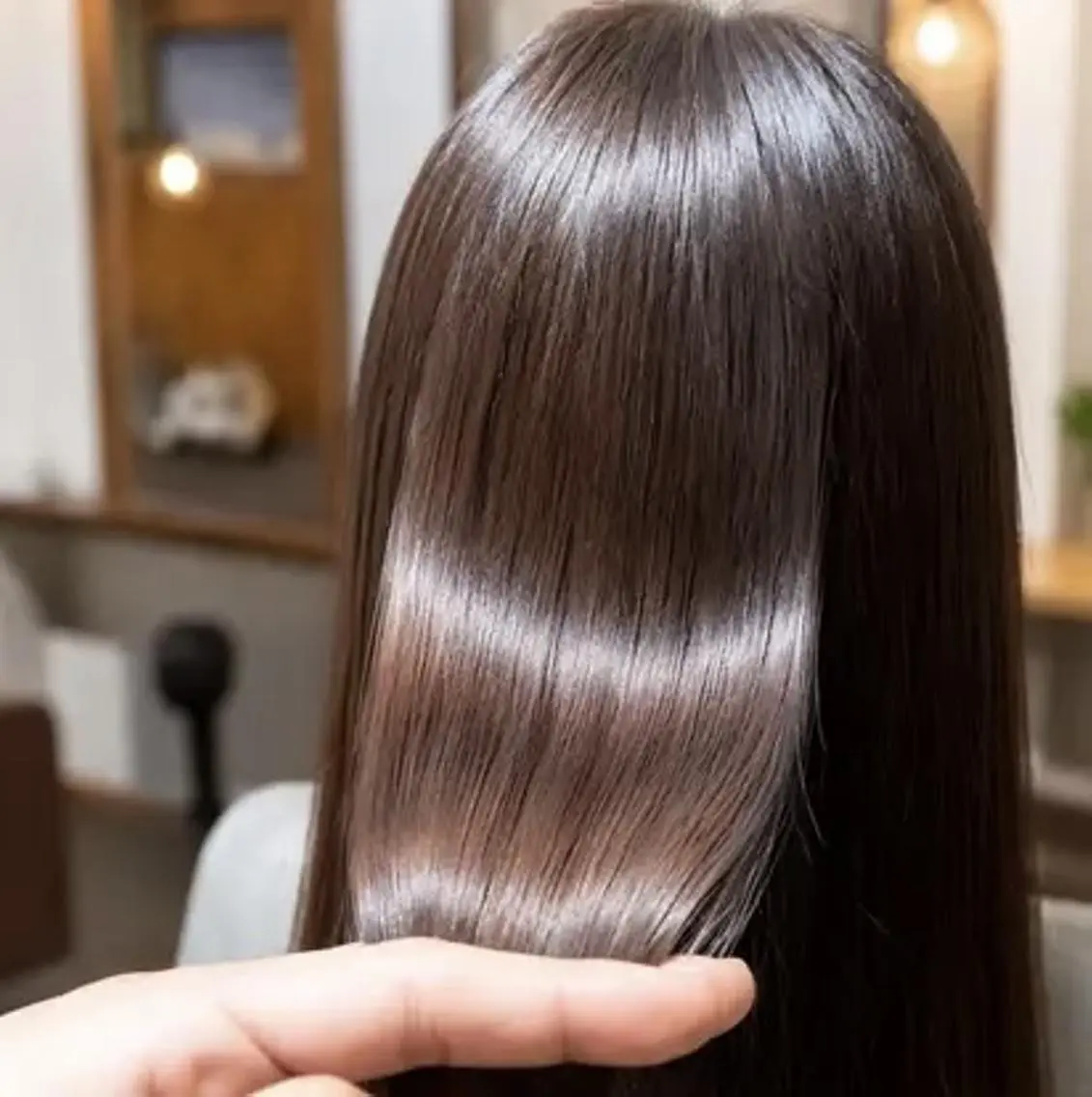 【髪質改善トリートメント】くせ・広がりを整えて扱いやすい艶髪へ✨の写真