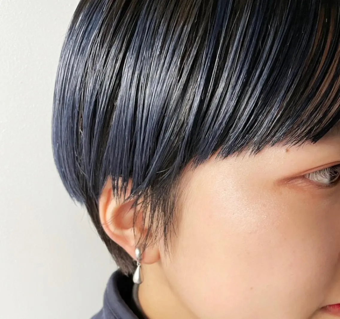 ショート カラー ミストバング  フェイスフレーミング 斉藤 瑞恵のヘアスタイル