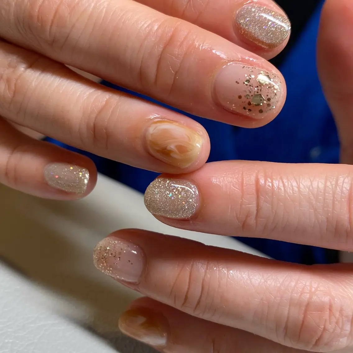 ネイル マグネットネイル ニュアンスネイル シンプルネイル amuse ニュアンス/個性派のネイルデザイン