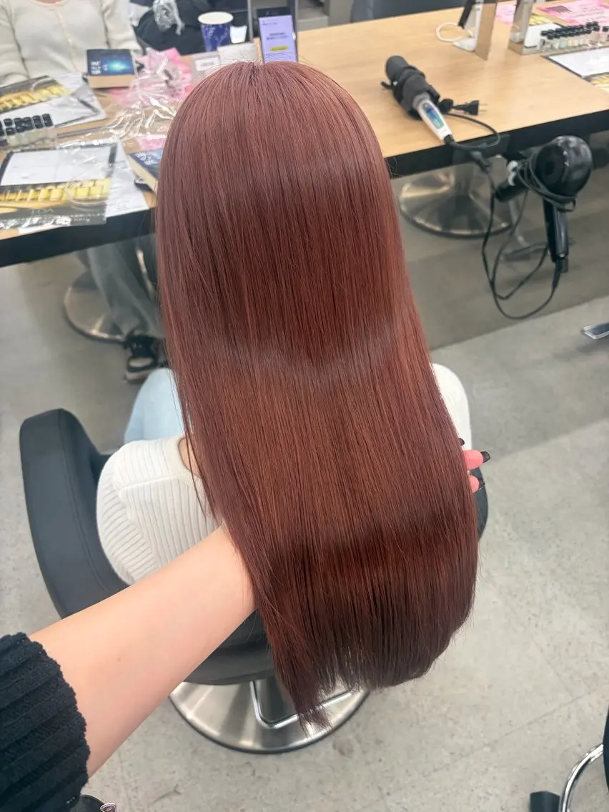 ロング カラー ブリーチ 髪質改善 トリートメント ヘアカラー 💗愛され暖色💗 ピンク/レッド💗のヘアスタイル