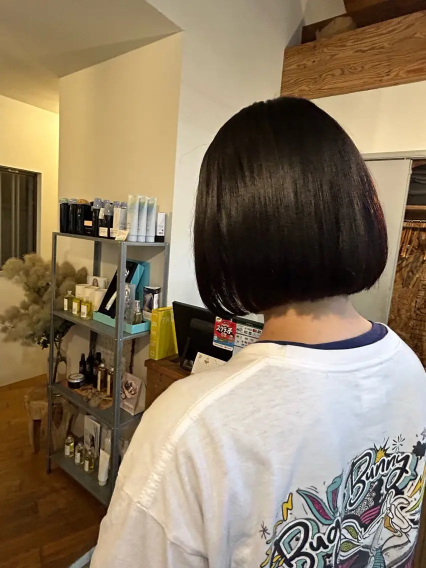 ミディアム 物井 南帆 （ものいみほ）のヘアスタイル