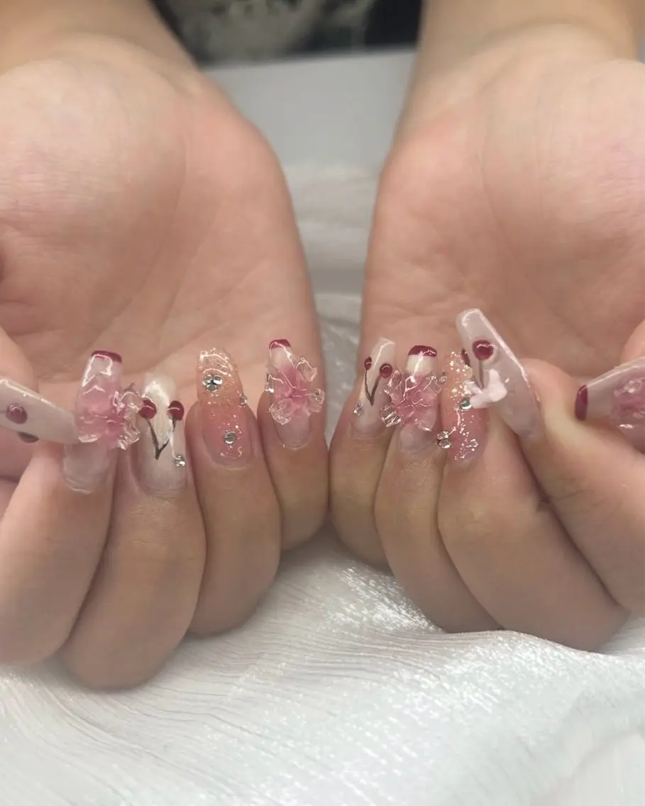 持ち込みアートコース💍🤍（フルアート、パーツ10個まで無料）の写真