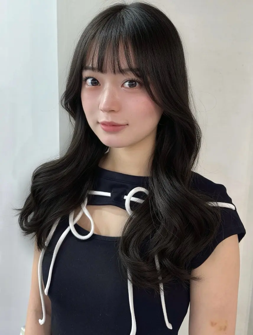 セミロング カラー ヘアアレンジ カット ヘアカラー トリートメント 韓国レイヤーカット/ 儚げカラーチナツのヘアスタイル