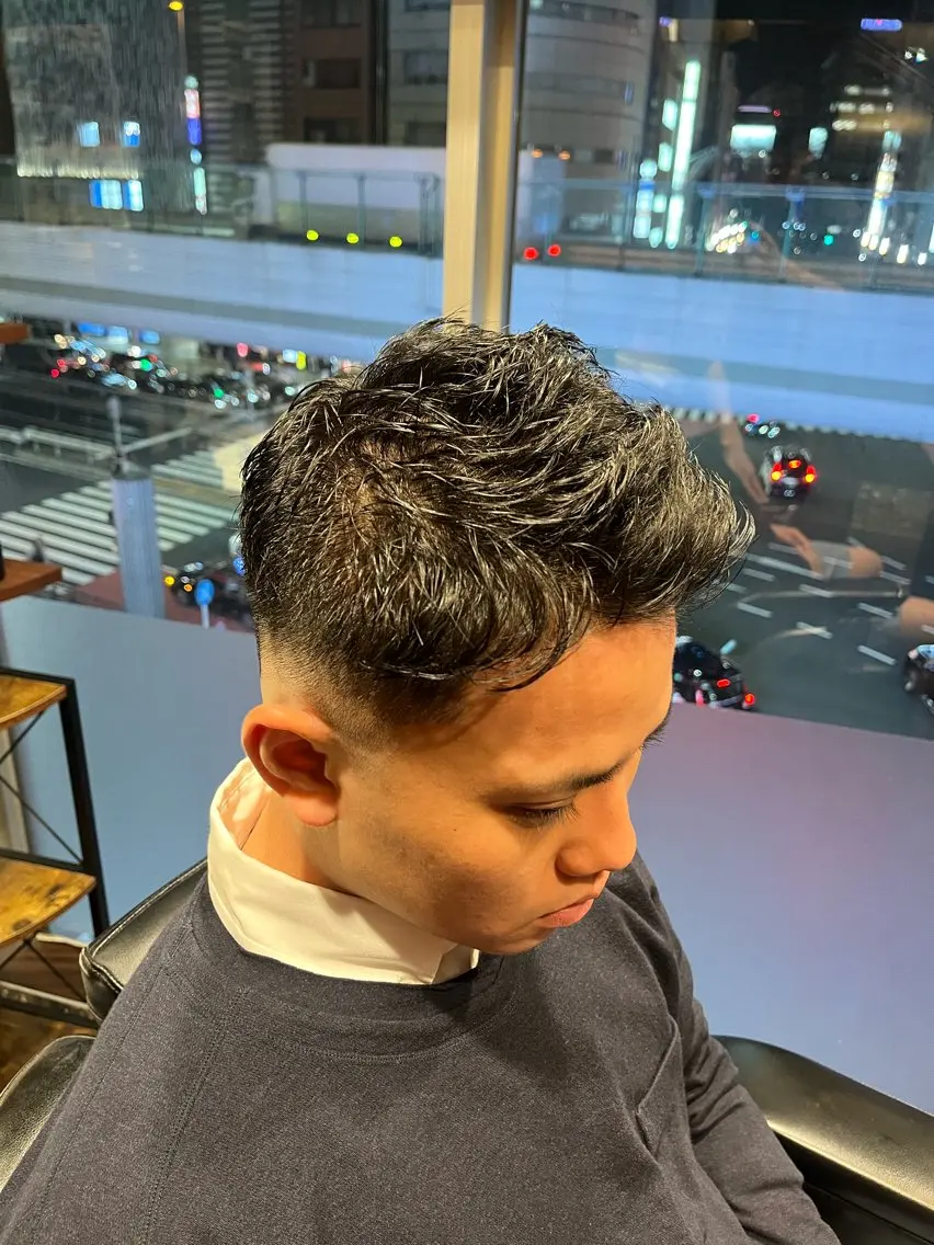 ショート メンズ フェードカット 宮崎 陽樹のヘアスタイル
