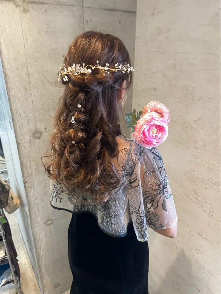 ロング ヘアアレンジ 美髪× ヘアセット✨Araiのヘアスタイル