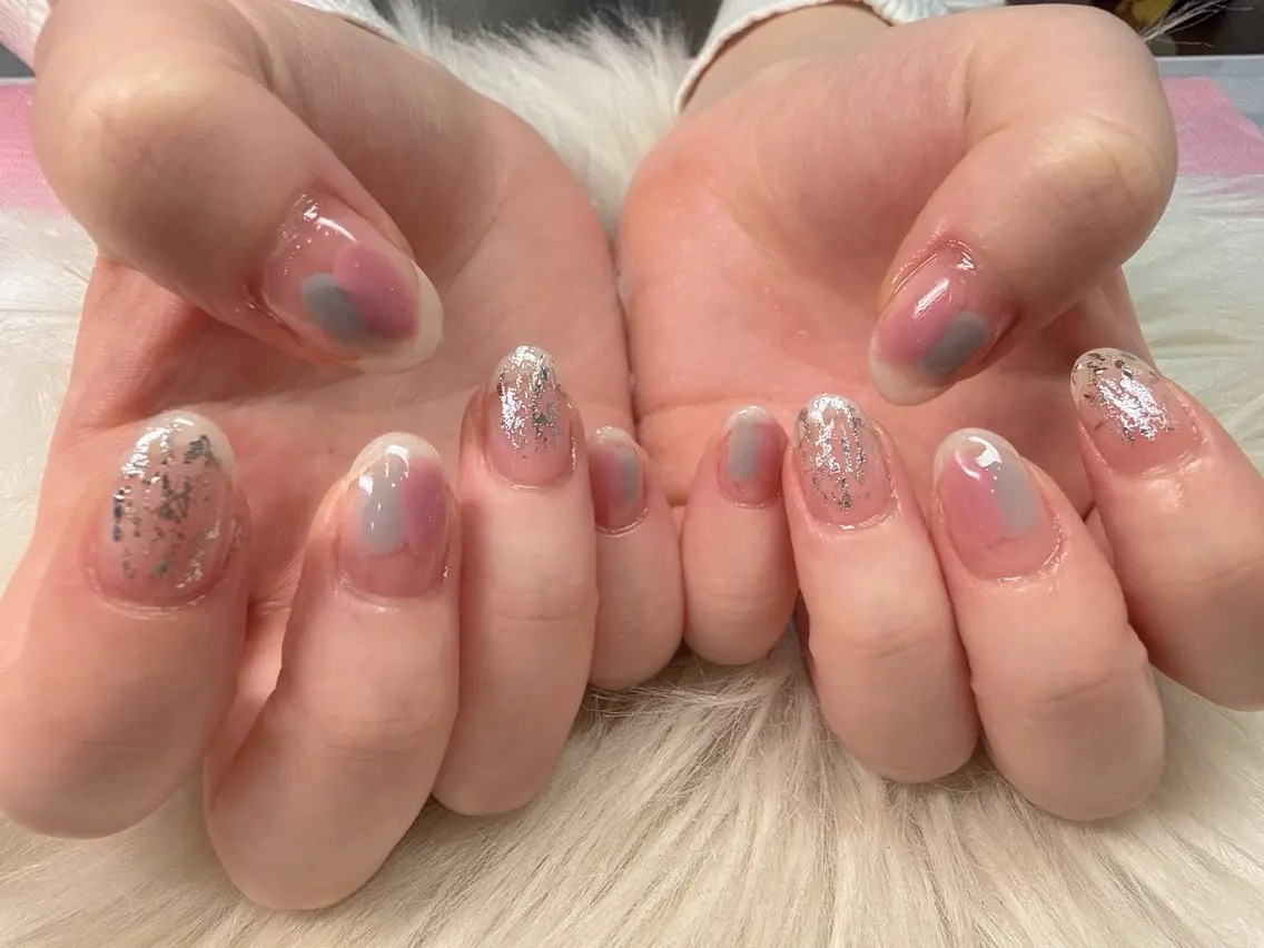 ネイル Amoureuse Satomiのネイルデザイン