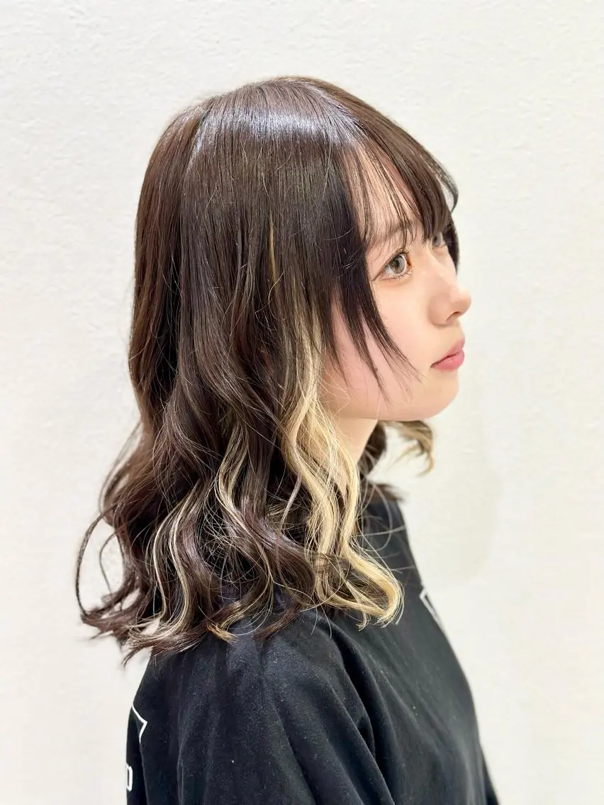 【大人気🥰オシャレカラー💗】インナーカラー🎉＆全体カラー✨人と差をつけたいなら🙆♀️是非の写真