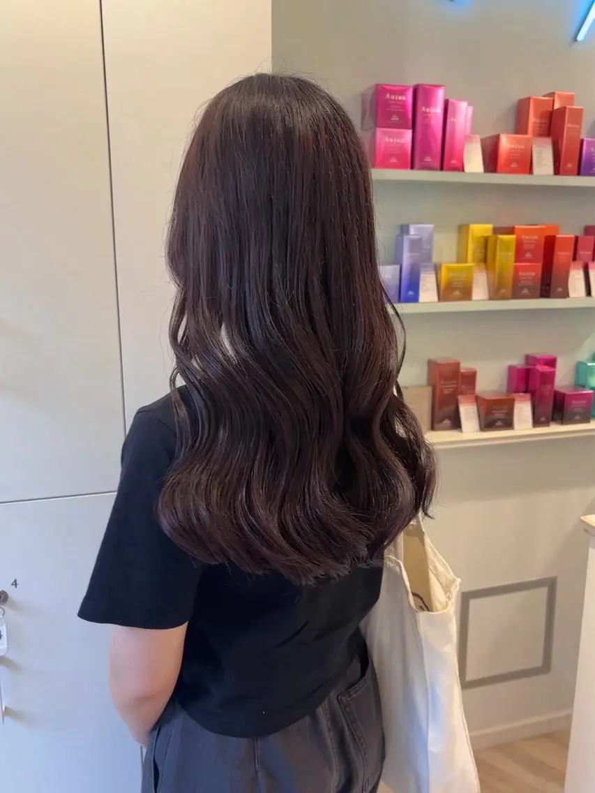 ロング カラー ParveMix 楠本結菜のヘアスタイル