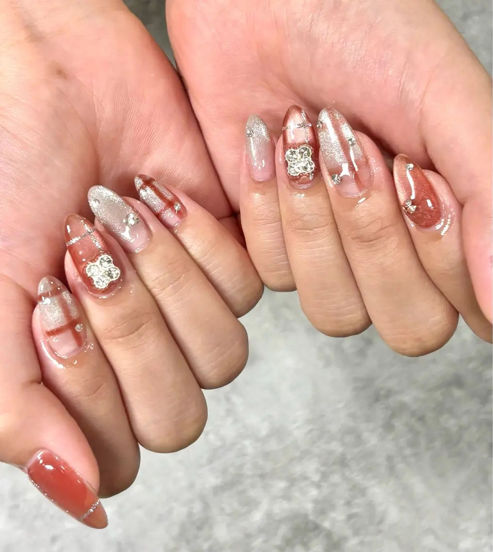 ネイル キラキラネイル 持ち込み Natsumi 【protea】のネイルデザイン