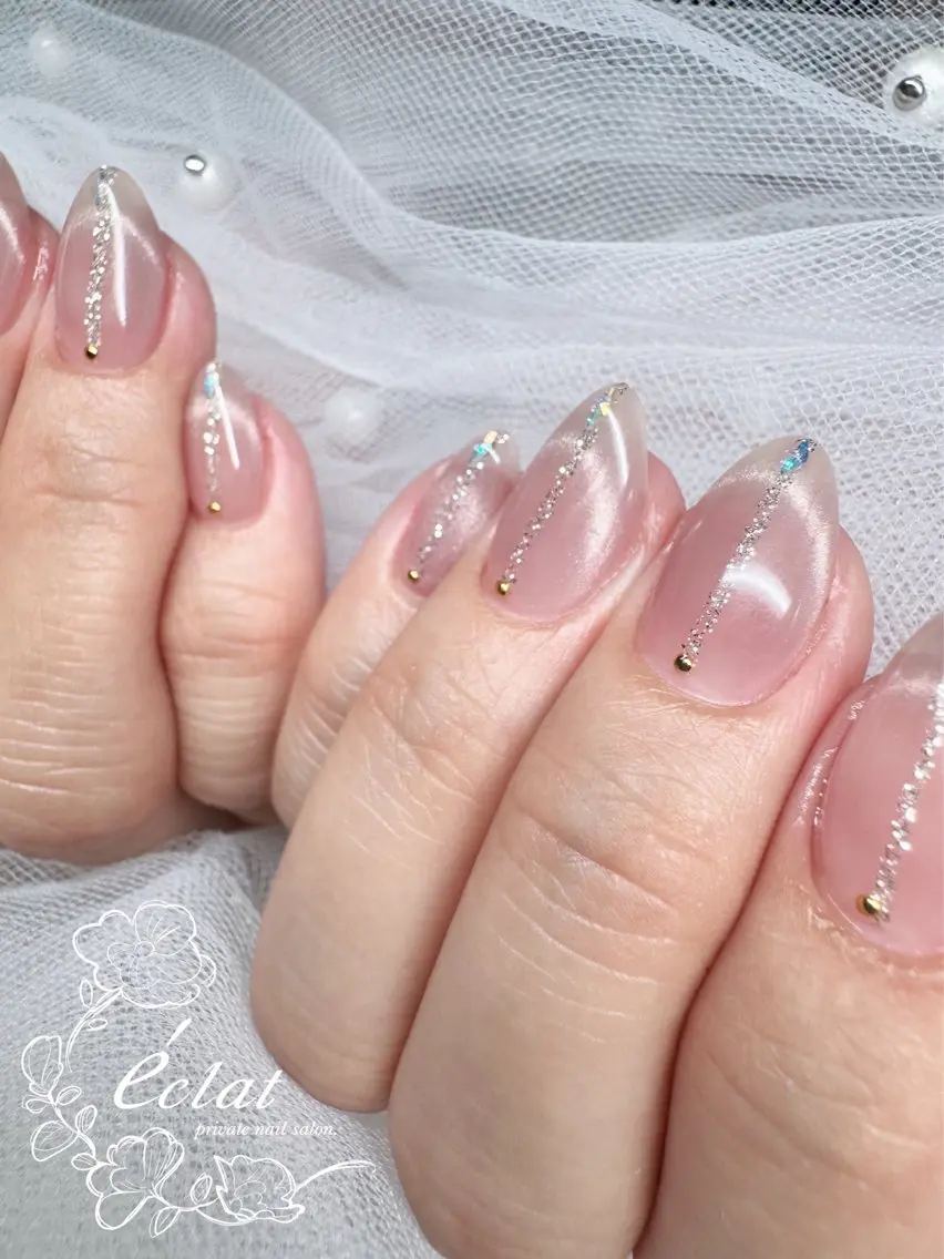 ネイル フラッシュネイル 韓国ネイル ラメ(グリッター) マグネットネイル 持ち込み nail salon éclat.のネイルデザイン