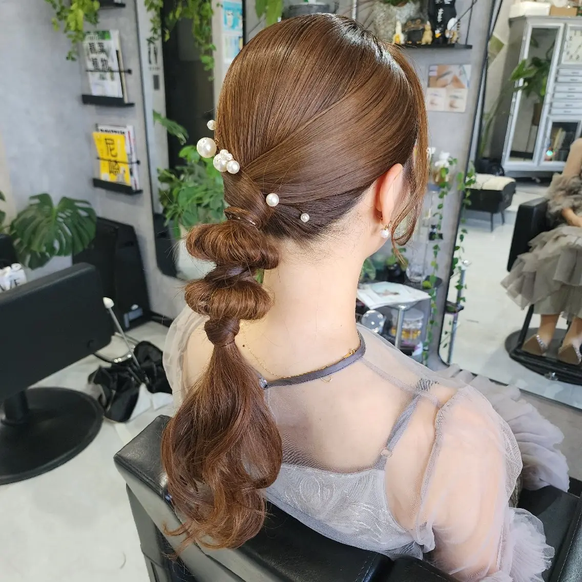 ヘアアレンジ 成人式 卒業式のヘアスタイル ESTELA... OHARA のヘアスタイル