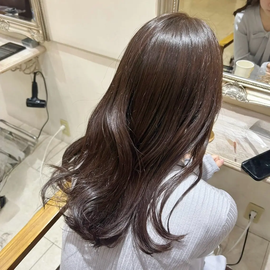 ロング カラー アッシュ ベージュカラー ヘアカラー ベージュ/透け感 カラー.nano🎀のヘアスタイル